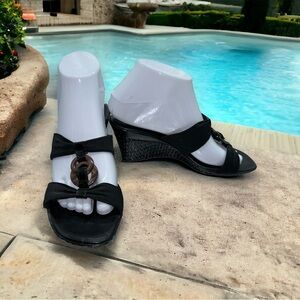 Italian Shoemakers Italian Woven Wedge Sandal, Size 7.5, GUC